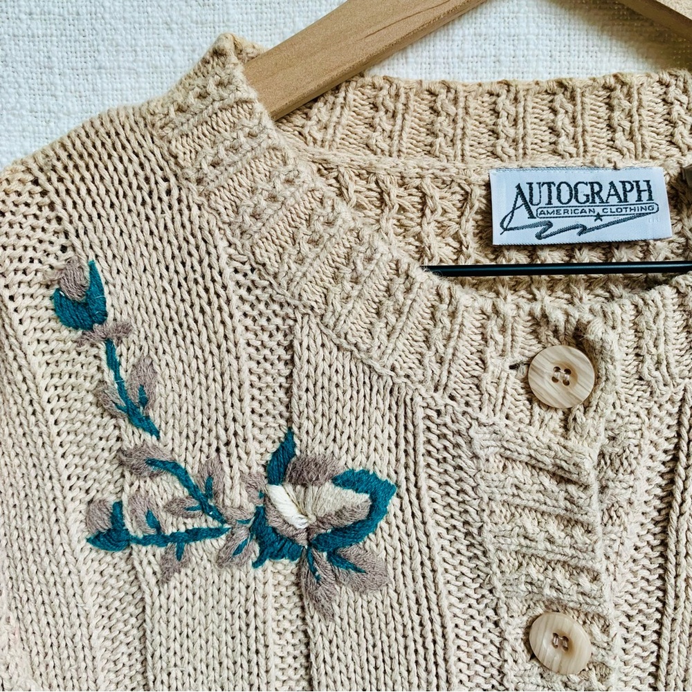 VTG Autograph American Ramie Cotton Tan Beige Knit Embroidered Cardigan Sweater - Picture 6 of 11